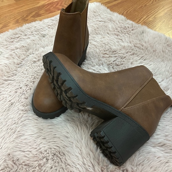 Ankle boots - Picture 4 of 4